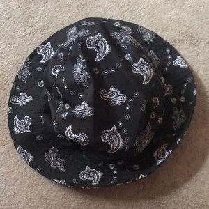 A bandanna design bucket hat